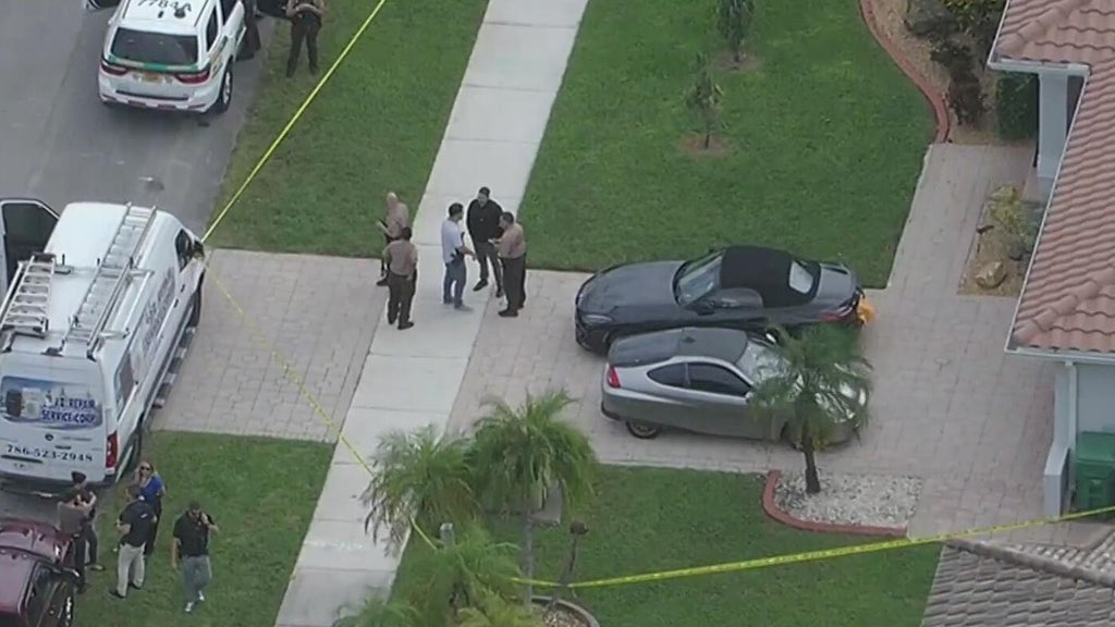 Man dead, woman hospitalized after domestic shooting in southwest Miami-Dade neighborhood, deputies say — CBS Miami, Ross Health news