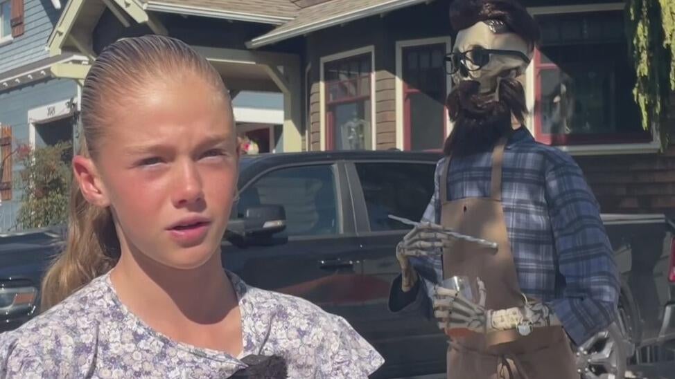 Alameda girl uses AI to create talking skeleton "Uncle Murray" for Halloween display — CBS Bay Area (KPIX), Ross Technology news