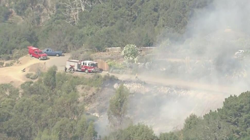 Vegetation fire breaks out above UC Berkeley campus, 35 years after Oakland Hills firestorm — CBS Bay Area (KPIX), Ross Community news