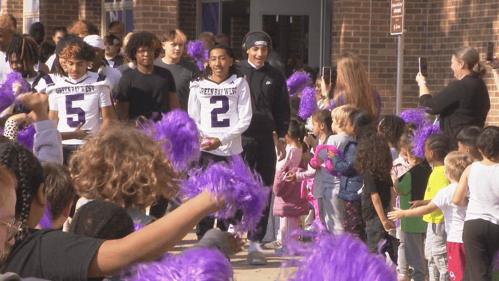 Green Bay West students send off football team for first playoff appearance in decades — Fox 11 Green Bay Local, Ross Schools news