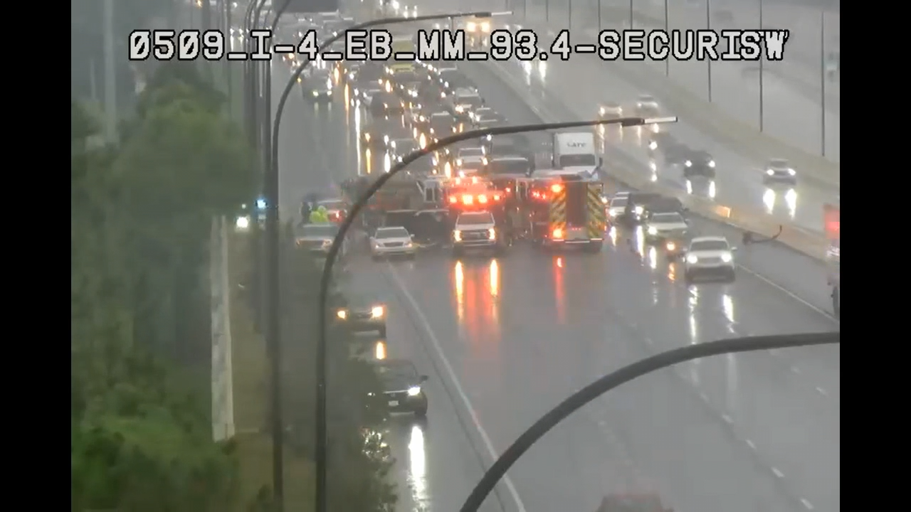 Roadblock on I-4 eastbound after crash in Seminole County — WESH 2 Orlando