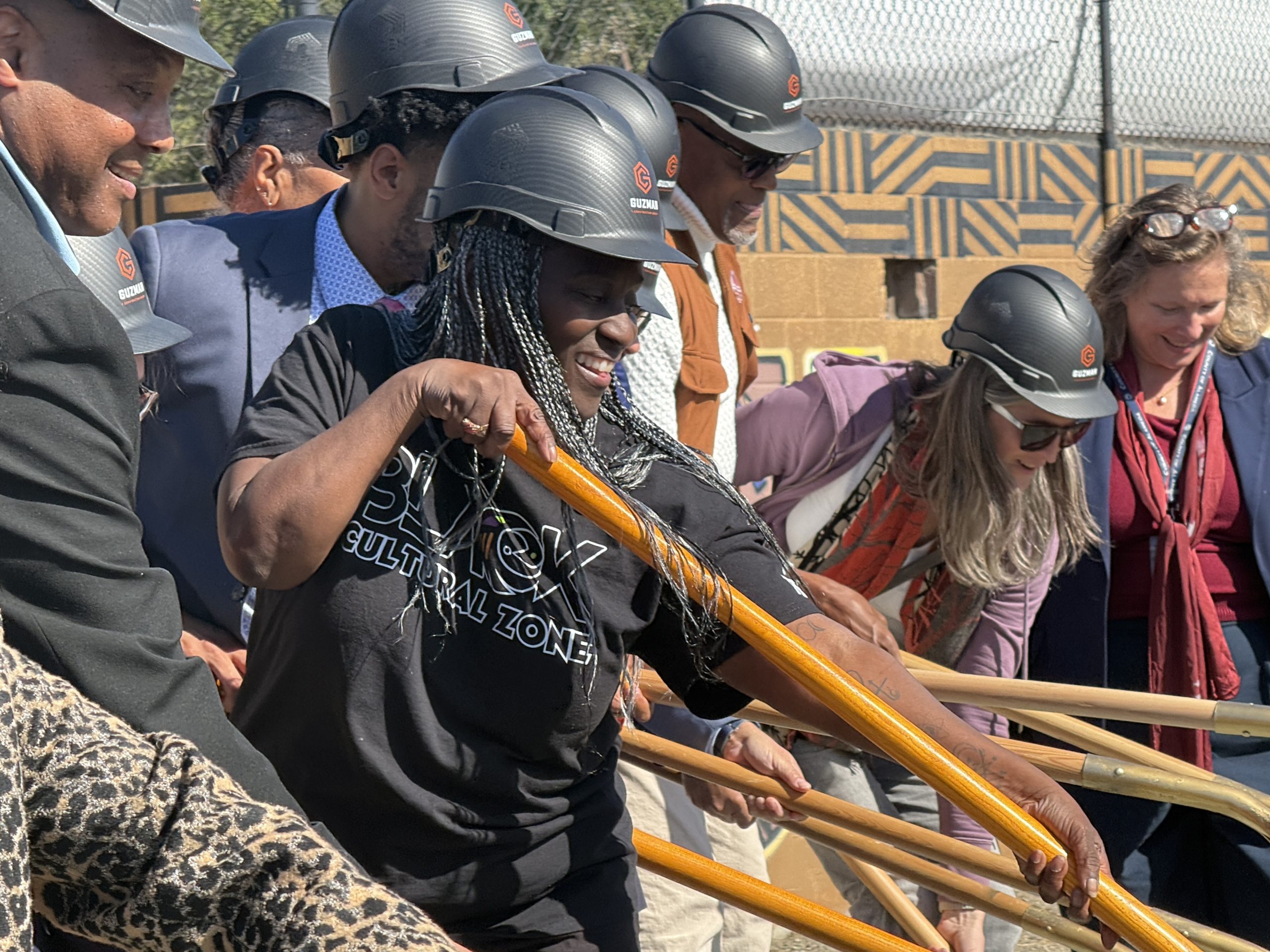 Affordable housing rising on long-vacant Eastmont lot — Ross Community news