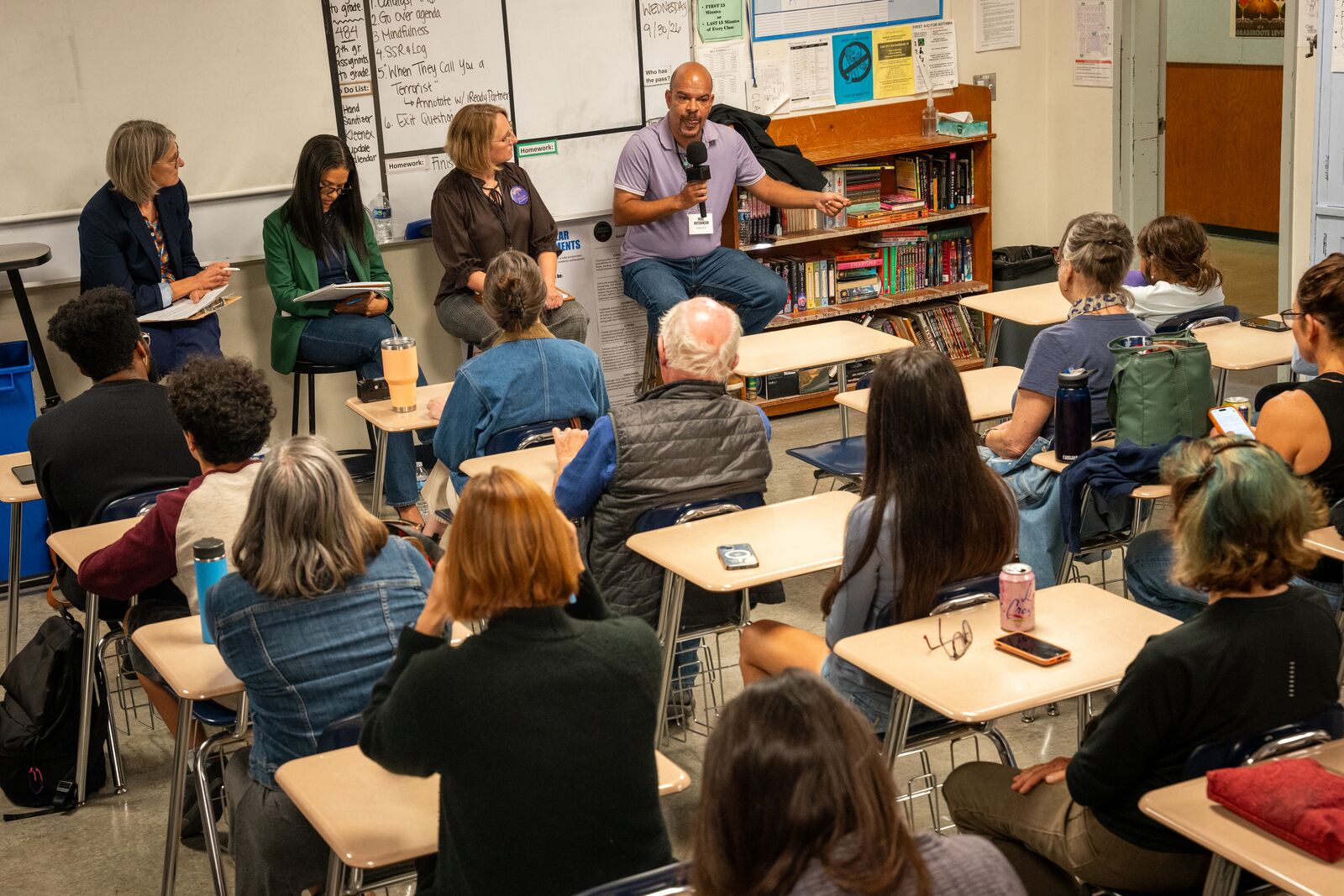 District 4 school board candidates talk literacy, transparency and rightsizing the district — The Oaklandside, Ross Schools news