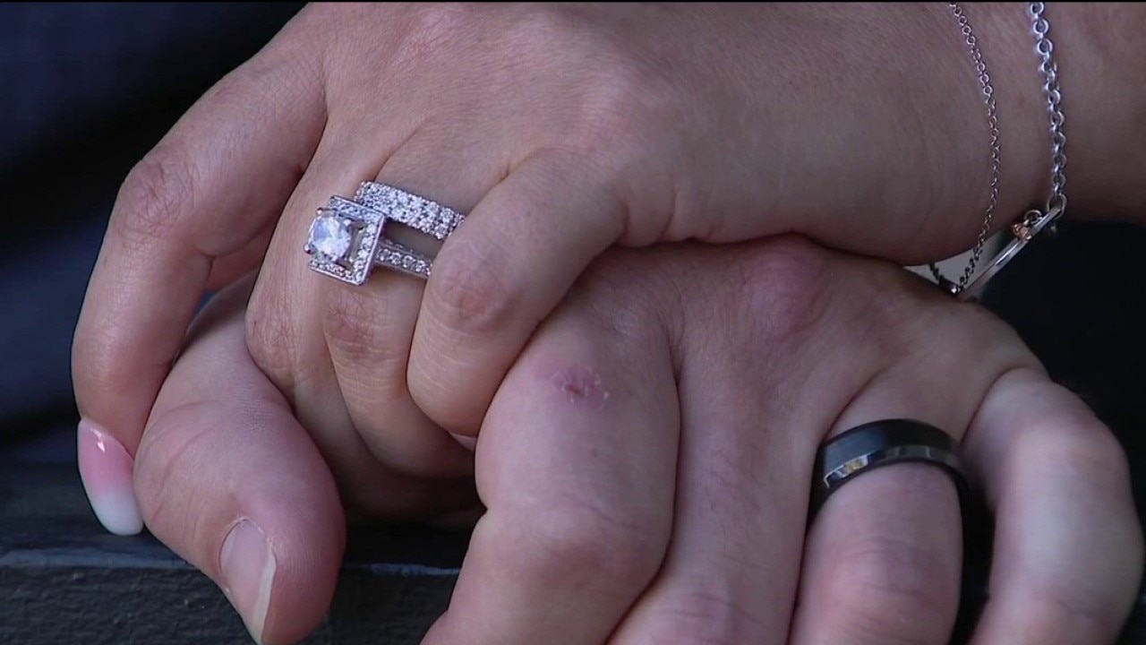 Thief steals $35K in camera gear containing East Bay couple’s wedding photos — KTVU FOX 2 Bay Area