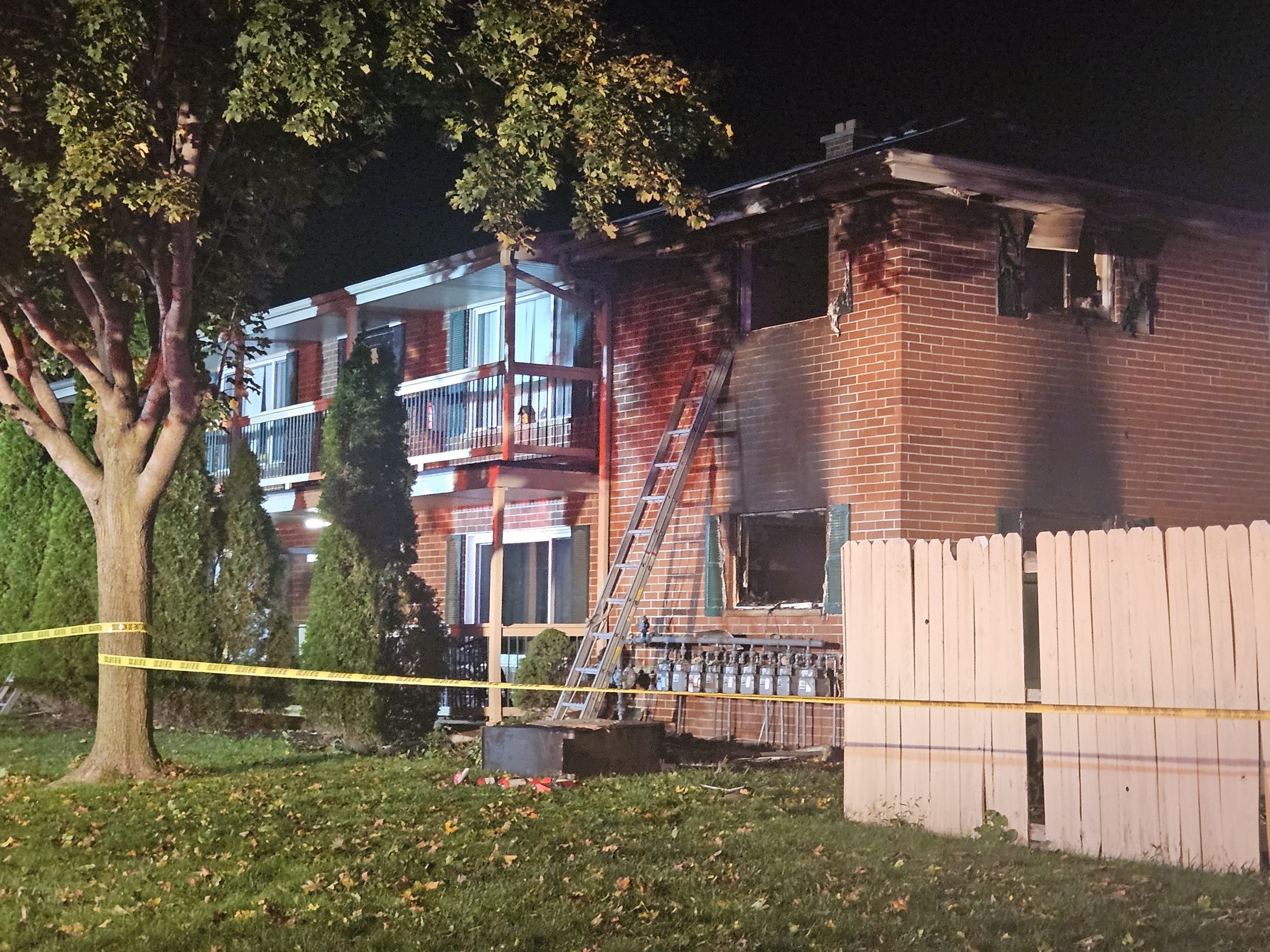 Hartford apartment fire; 12 displaced, 10 pets rescued — FOX 6 News, Ross Community news