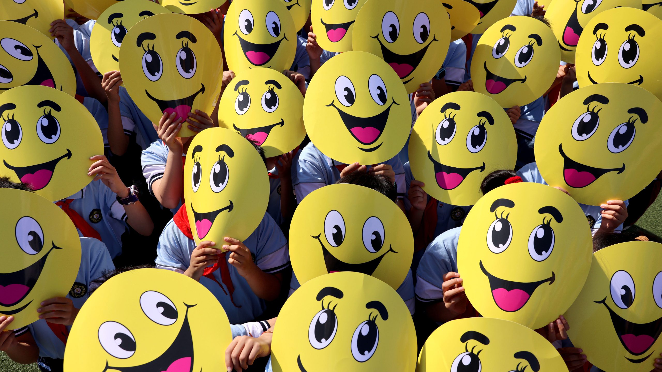 Want to improve your mood and your health? Smile more often, experts suggest — KTVU FOX 2 Bay Area, Ross Health news